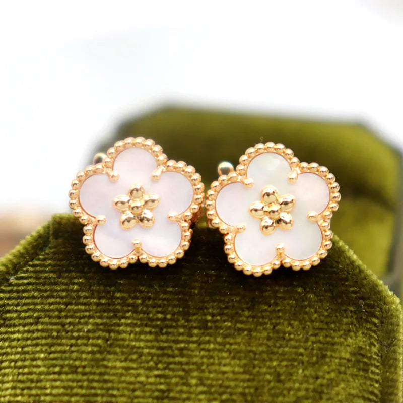 New in Blossom Earring Natural White Shell Stud Earrings 18k Gold Plated Jewelry Set Bracelet Necklace for Women