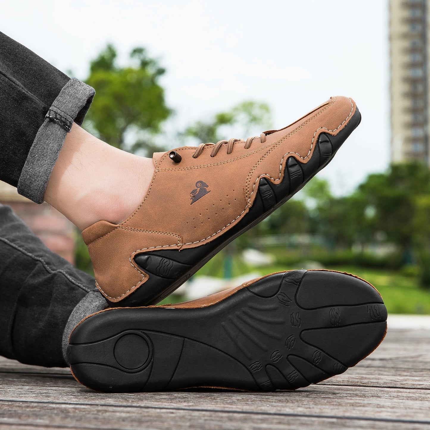 Men's shoes summer plus size casual shoes fashion low-top soft bottom breathable comfort shoes men's fashion sports leather shoe